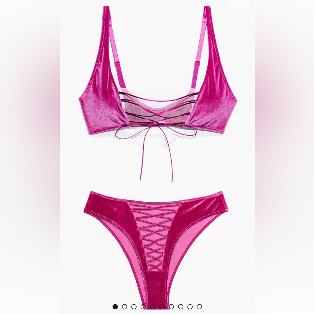 Savage X Fenty Velvet Vixen Lace Up Set NEW IN THE PLASTIC BAG